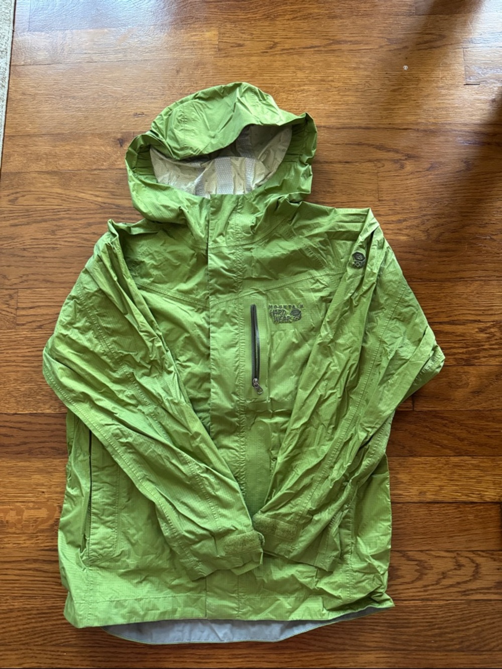 Mountain Hardwear Youth Small Green Hooded Jacket